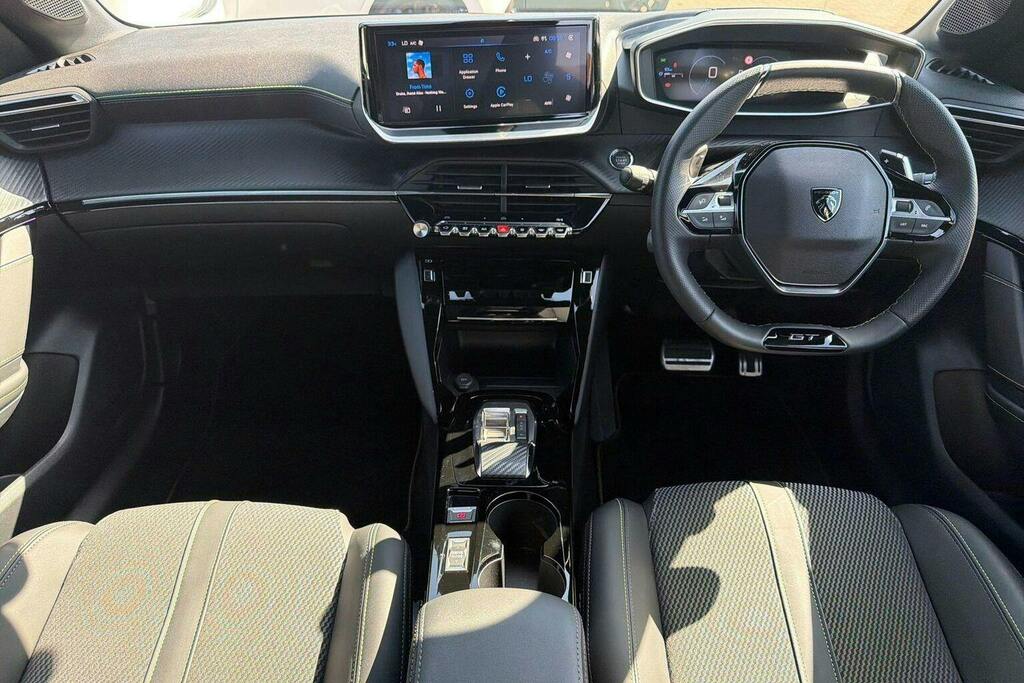 Peugeot 208 1.2 Gt Hatchback Hybrid E Dsc6 KM25NMU Black #3