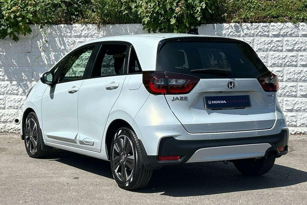 Honda Jazz 1.5 H I Mmd Advance Hatchback Hybrid Ec White #5