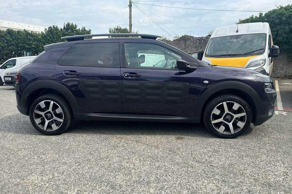 Citroen C4 Cactus 1.2 Puretech Flair Hatchback Purple #2
