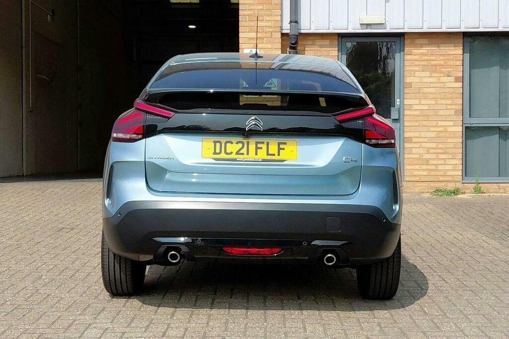 Citroen C4 1.2 Puretech Shine Hatchback Blue #4