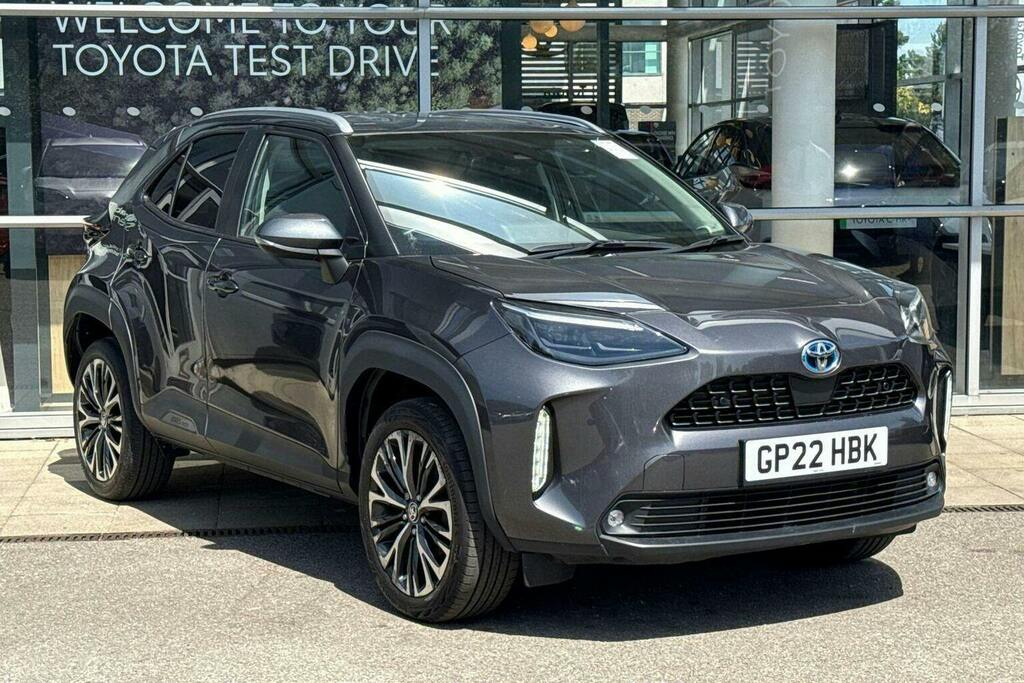 Toyota Yaris Cross 1.5 Vvt H Excel Suv Hybrid E Cvt GP22HBK Grey
