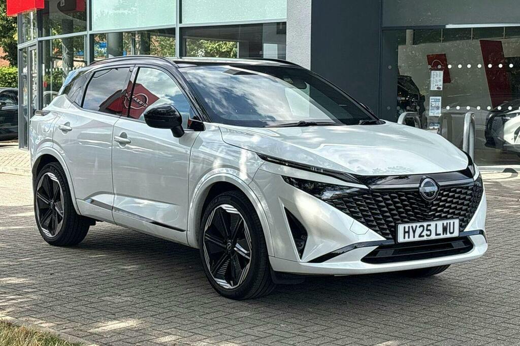 Nissan Qashqai 1.3 Dig T Mhev N Design Suv Hybrid Manu White