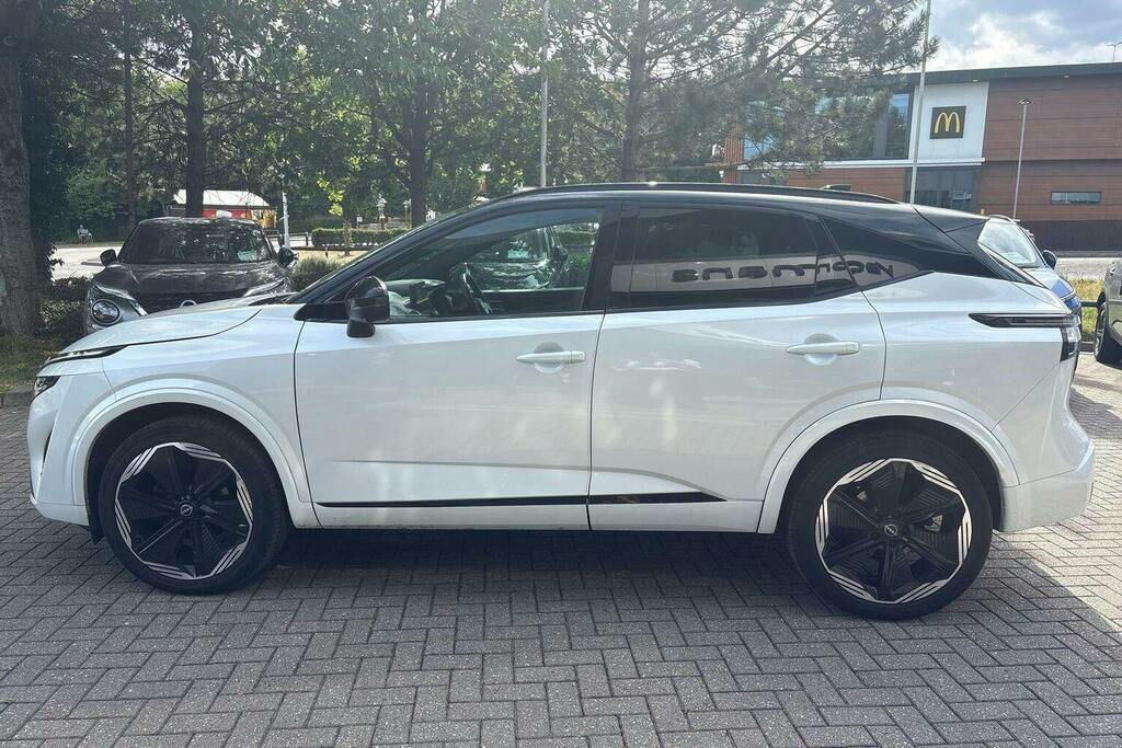 Nissan Qashqai 1.3 Dig T Mhev N Design Suv Hybrid Manu HY25LWU White #6