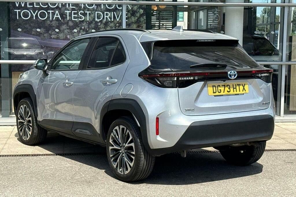 Toyota Yaris Cross 1.5 Vvt H Excel Suv Hybrid E Cvt DG73HTX Silver #4