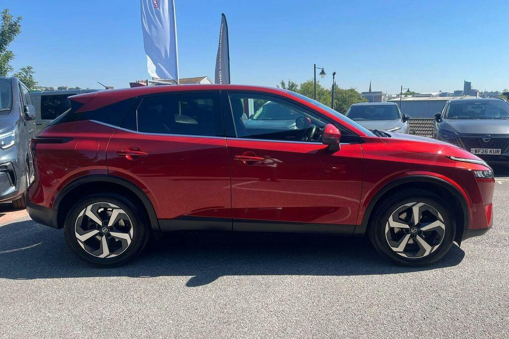 Nissan Qashqai 1.3 Dig T Mhev N Connecta Suv Hybrid Ma WF22JYO Red #2