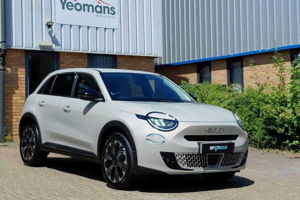 Fiat 600 1.2 Mhev La Prima Suv Hybrid E Dct Beige