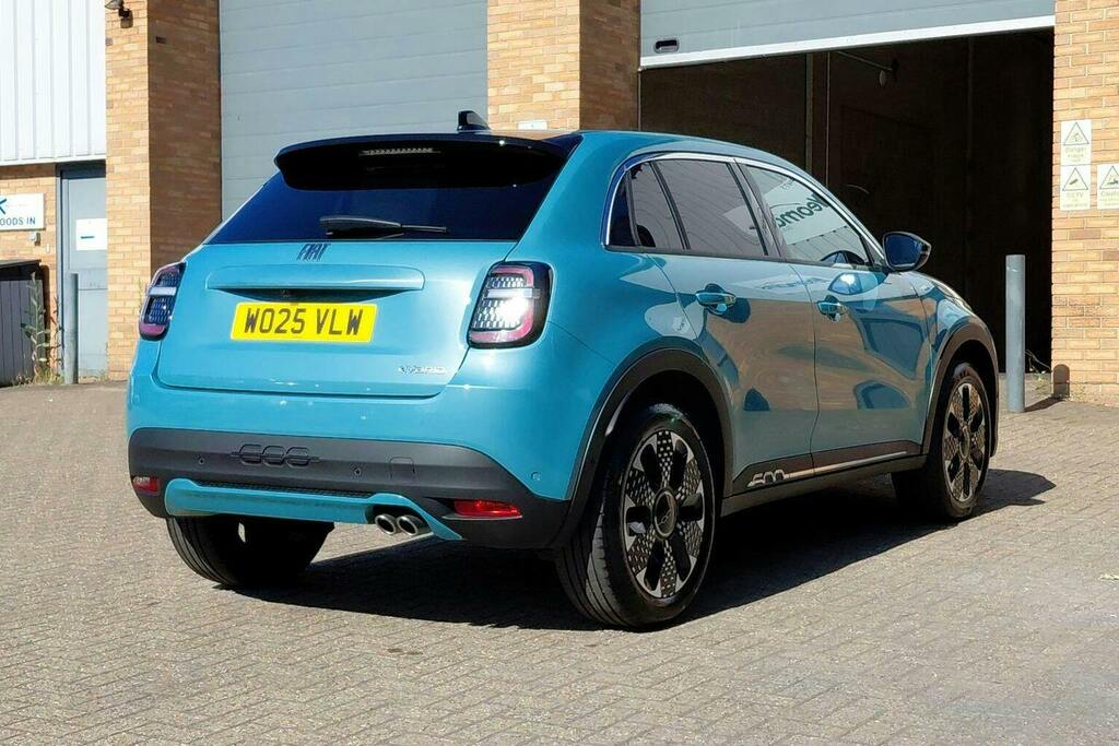 Fiat 600 1.2 Mhev La Prima Suv Hybrid E Dct Blue #3