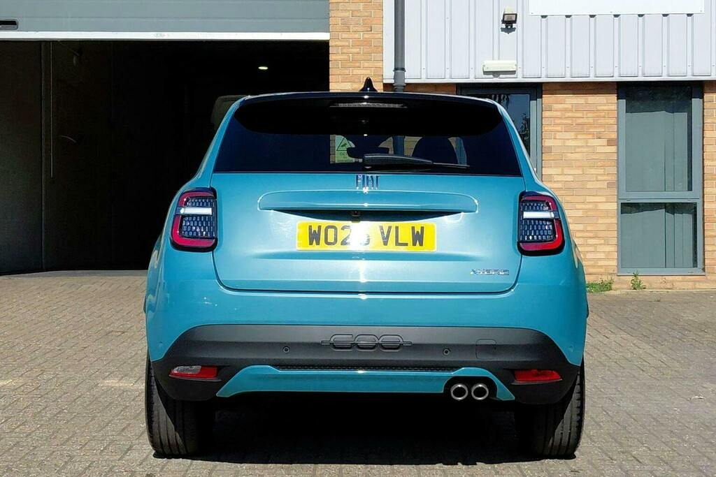 Fiat 600 1.2 Mhev La Prima Suv Hybrid E Dct Blue #4