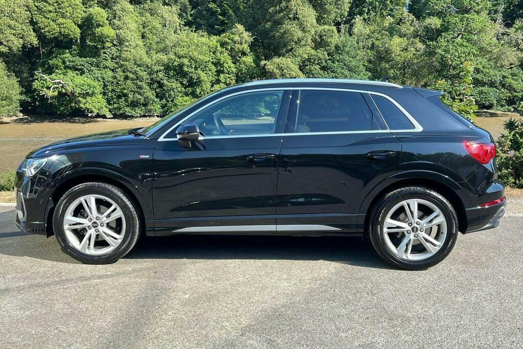 Audi Q3 1.5 Tfsi Cod 35 S Line Suv S Tronic LC74WJF Black #6