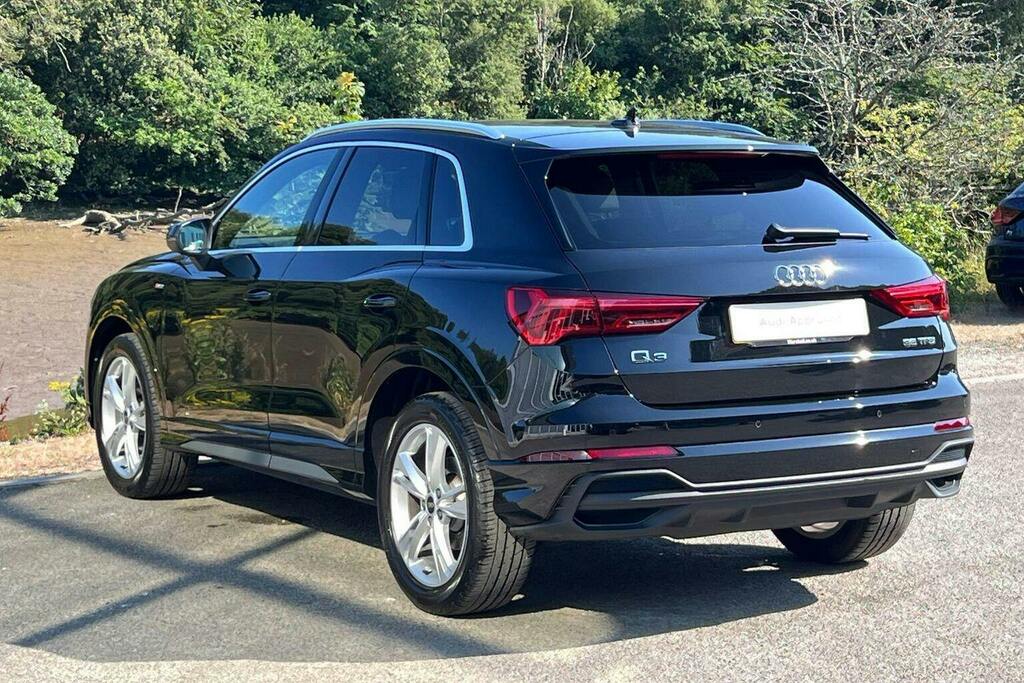 Audi Q3 1.5 Tfsi Cod 35 S Line Suv S Tronic LC74WJF Black #5