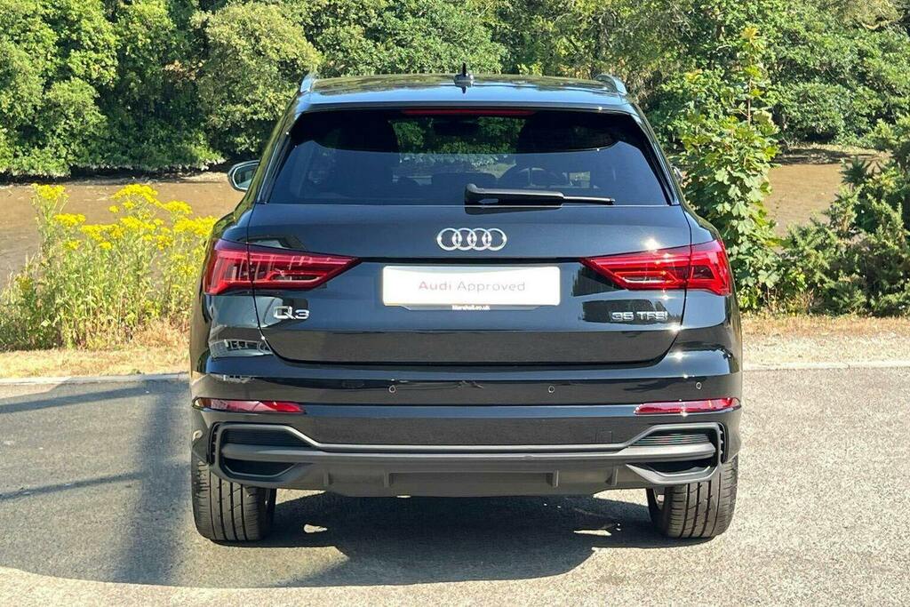 Audi Q3 1.5 Tfsi Cod 35 S Line Suv S Tronic LC74WJF Black #4