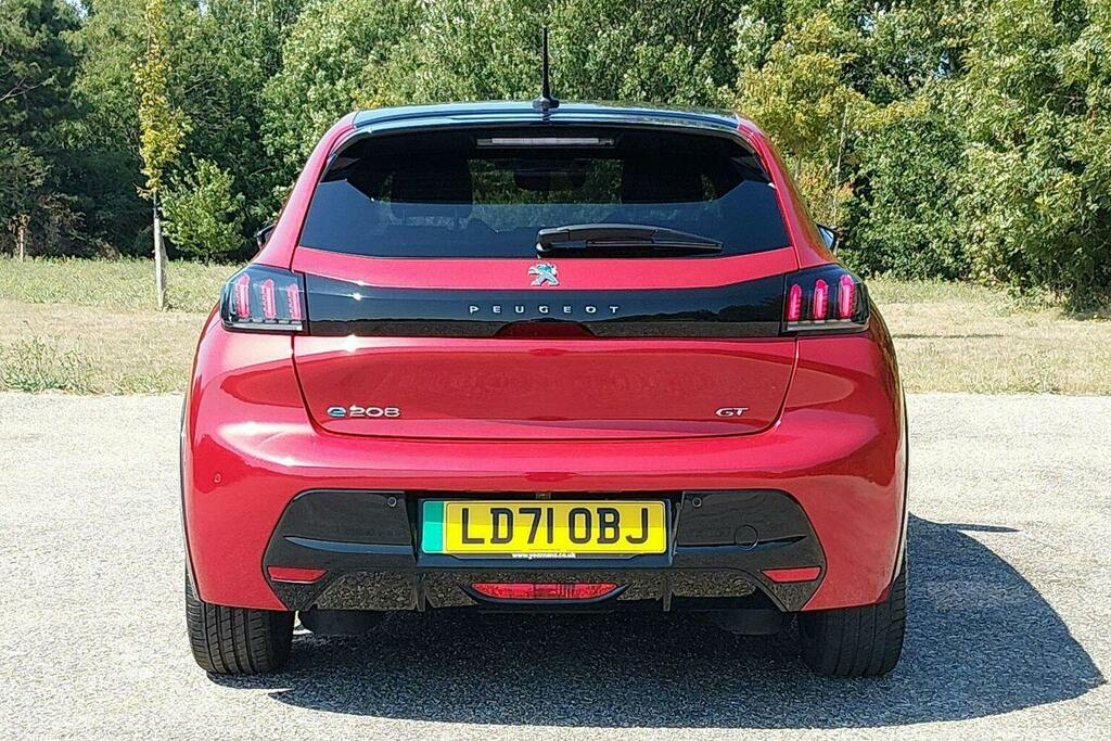 Peugeot e-208 50Kwh Gt Premium Hatchback Red #4