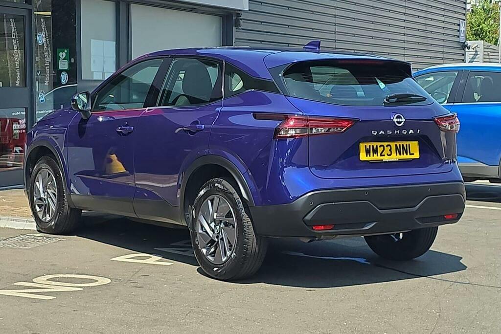 Nissan Qashqai 1.3 Dig T Mhev Acenta Premium Suv Hybri WM23NNL Blue #5
