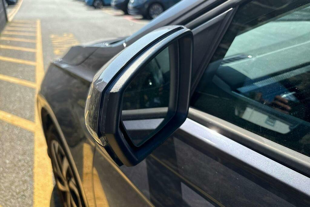 Volkswagen Polo 1.0 Tsi 95Ps Match Reversing Cameraheated Sea Black #21