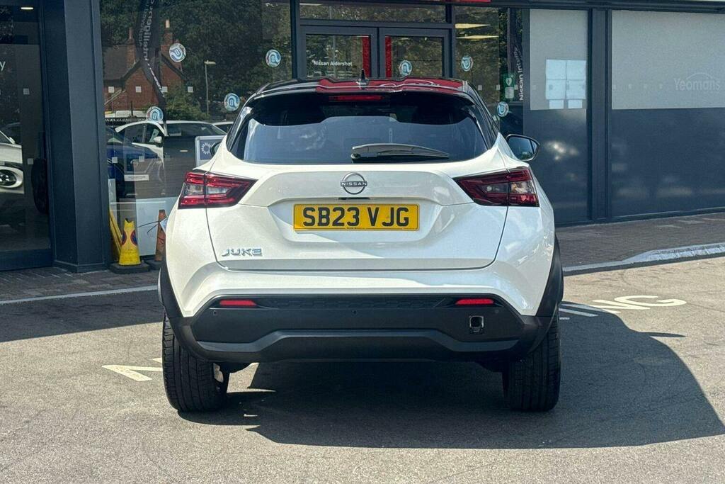 Nissan Juke 1.0 Dig T Tekna Suv Dct White #4