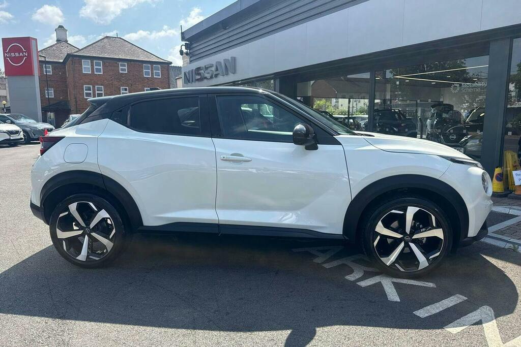 Nissan Juke 1.0 Dig T Tekna Suv Dct White #2