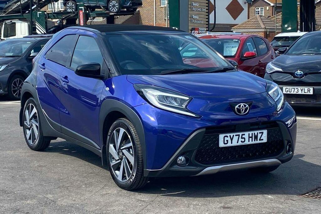 Toyota Aygo X 1.0 Vvt I Exclusive Hatchback X Shift Blue