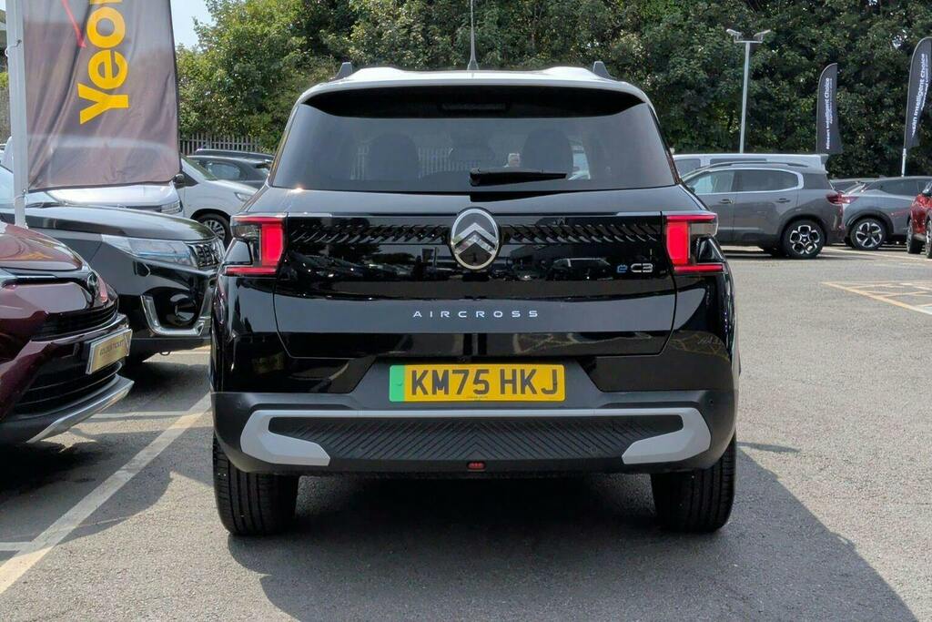 Citroen C3 Aircross Standard Range 44Kwh Max Suv KM75HKJ Black #4
