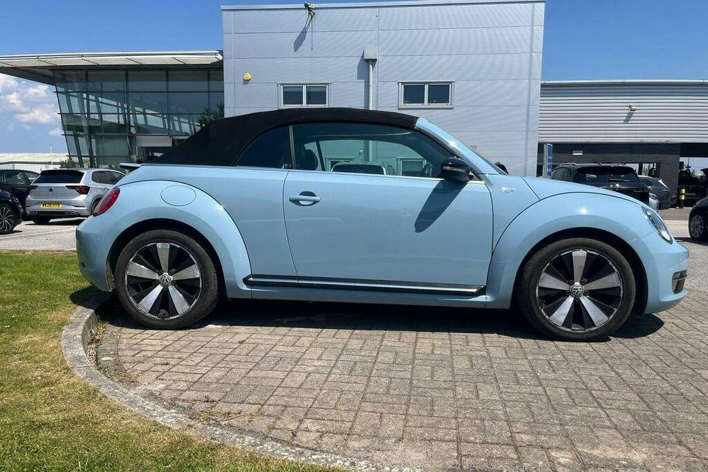 Volkswagen Beetle 2.0 Tdi 60S Cabriolet Blue #2