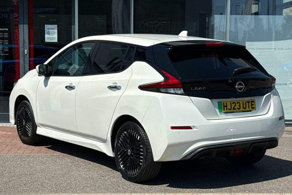 Nissan Leaf 59Kwh E Plus N Connecta Hatchback Aut White #5