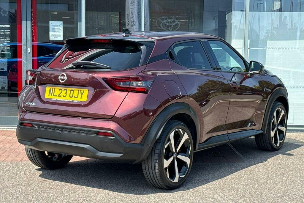 Nissan Juke 1.0 Dig T Tekna Suv Dct Red #3