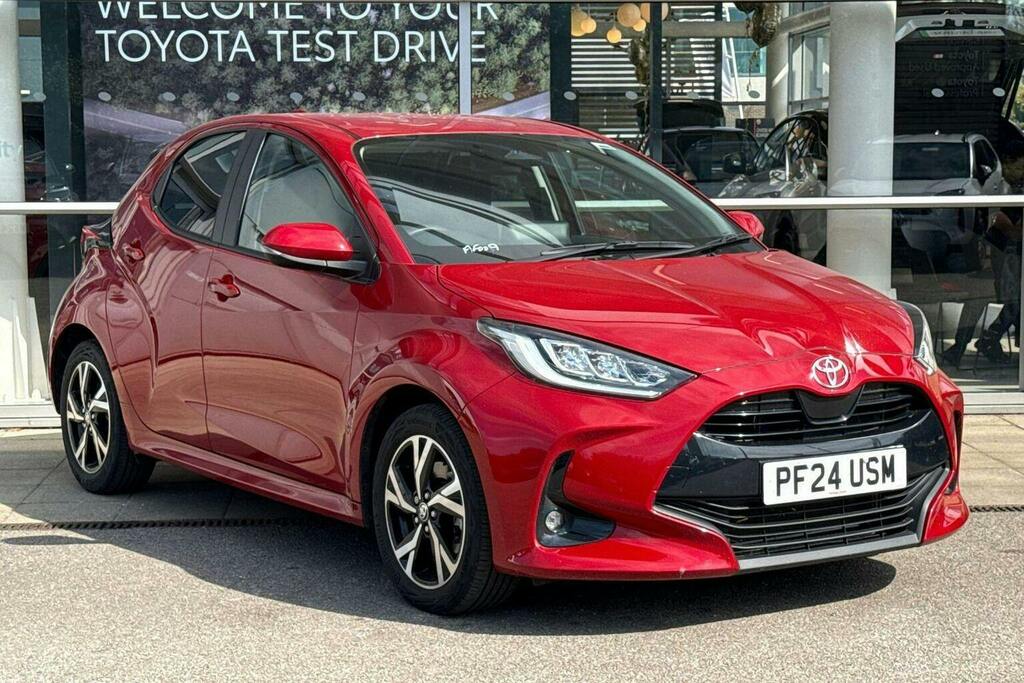 Toyota Yaris 1.5 Vvt H Design Hatchback Hybrid E Cvt PF24USM Red #2