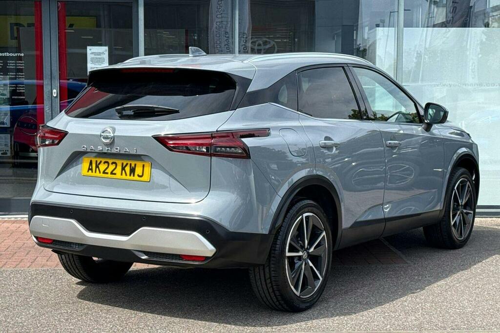 Nissan Qashqai 1.3 Dig T Mhev Tekna Suv Hybrid Xtron AK22KWJ Grey #3