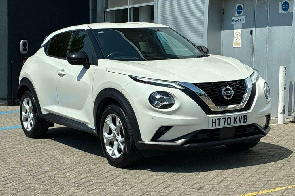 Nissan Juke 1.0 Dig T N Connecta Suv Dct White