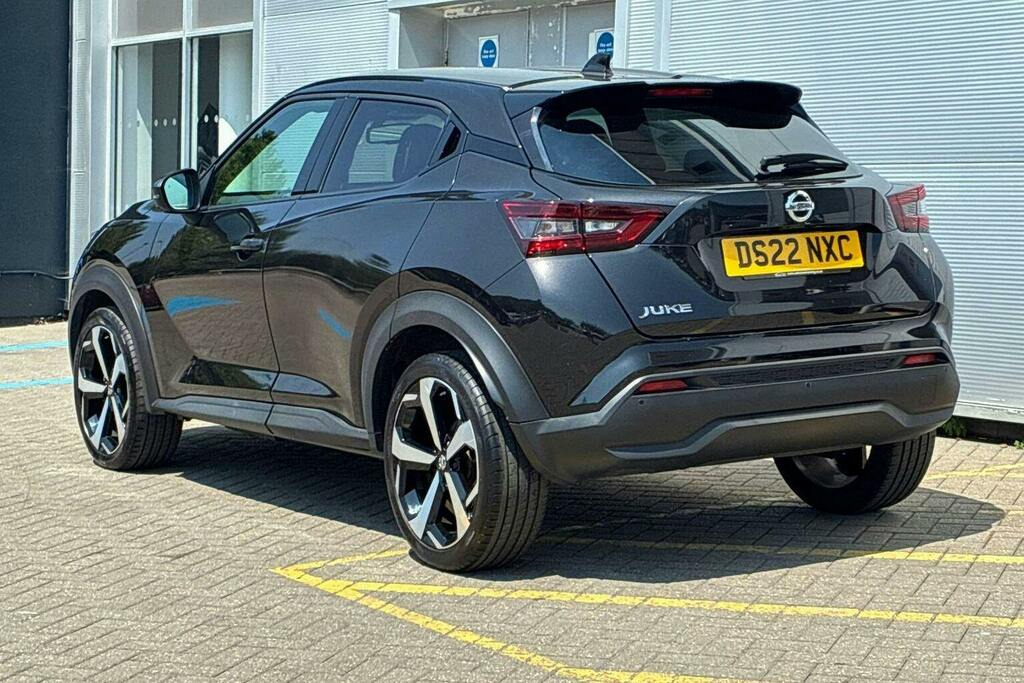 Nissan Juke 1.0 Dig T Tekna Suv Black #5