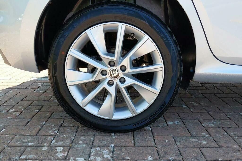 Skoda Kamiq 1.0 Tsi Se L Executive Suv Dsg Euro 6 Blue #9