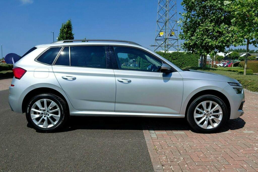 Skoda Kamiq 1.0 Tsi Se Drive Suv Silver #2