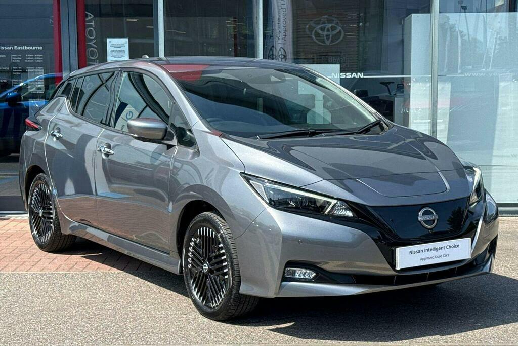 Nissan Leaf 59Kwh E Plus Tekna Hatchback Grey