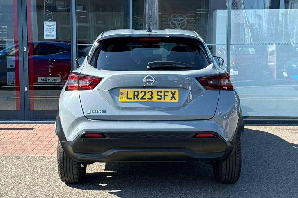 Nissan Juke 1.0 Dig T N Connecta Suv Dct Grey #4
