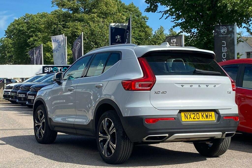 Volvo XC40 2.0 T4 Inscription Pro Suv Silver #4