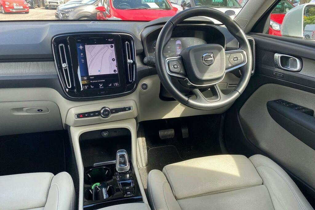 Volvo XC40 Volvo Estate 2.0 T4 Inscription Pro Geartronic Black #11