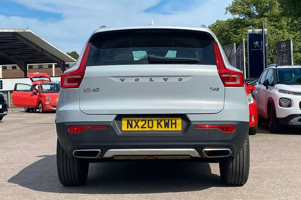 Volvo XC40 2.0 T4 Inscription Pro Suv Silver #3
