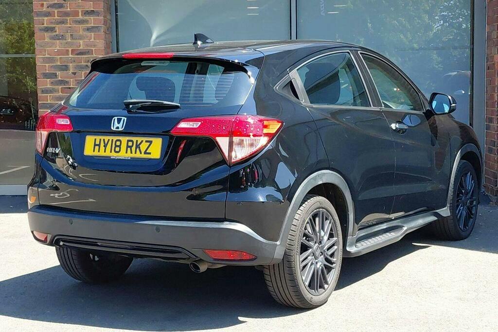 Honda Hr-V 1.5 I Vtec Se Suv Black #3