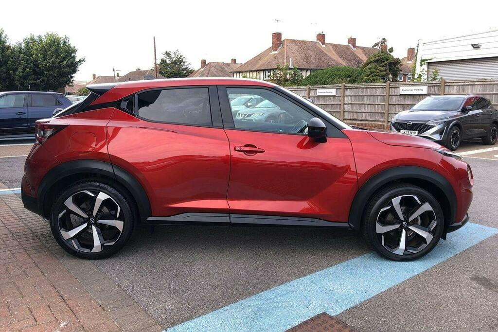 Nissan Juke 1.0 Dig T Tekna Suv Dct FG23TZW Red #2