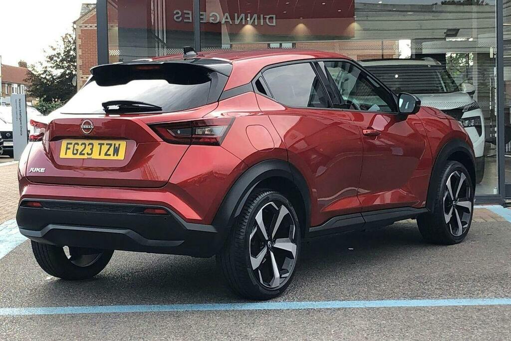 Nissan Juke 1.0 Dig T Tekna Suv Dct FG23TZW Red #3