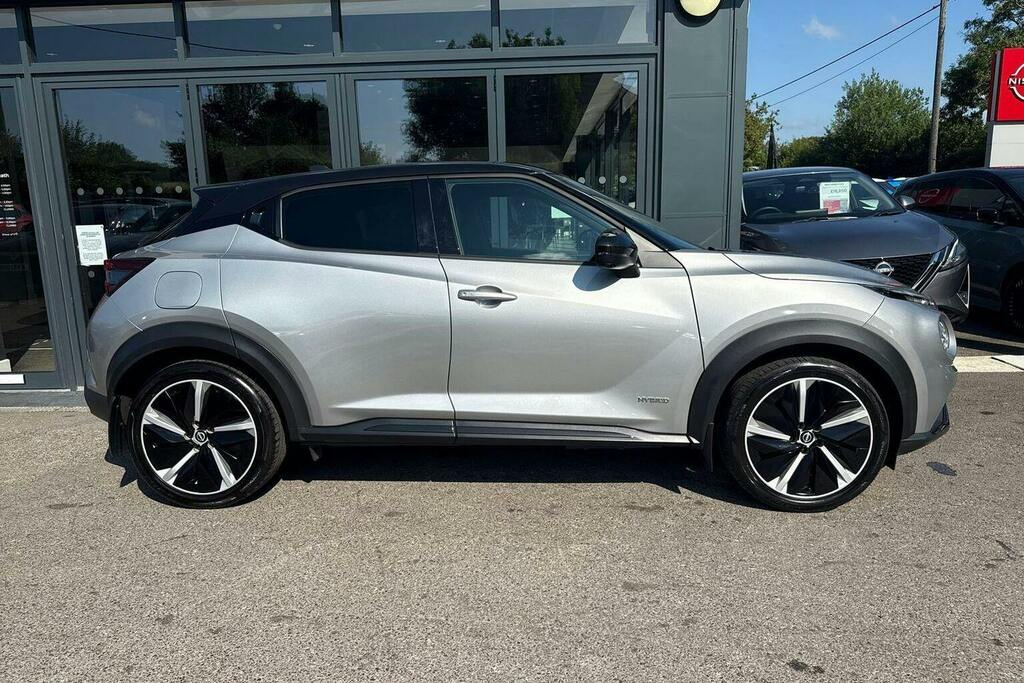 Nissan Juke 1.6 Tekna Plus Suv Hybrid Silver #2
