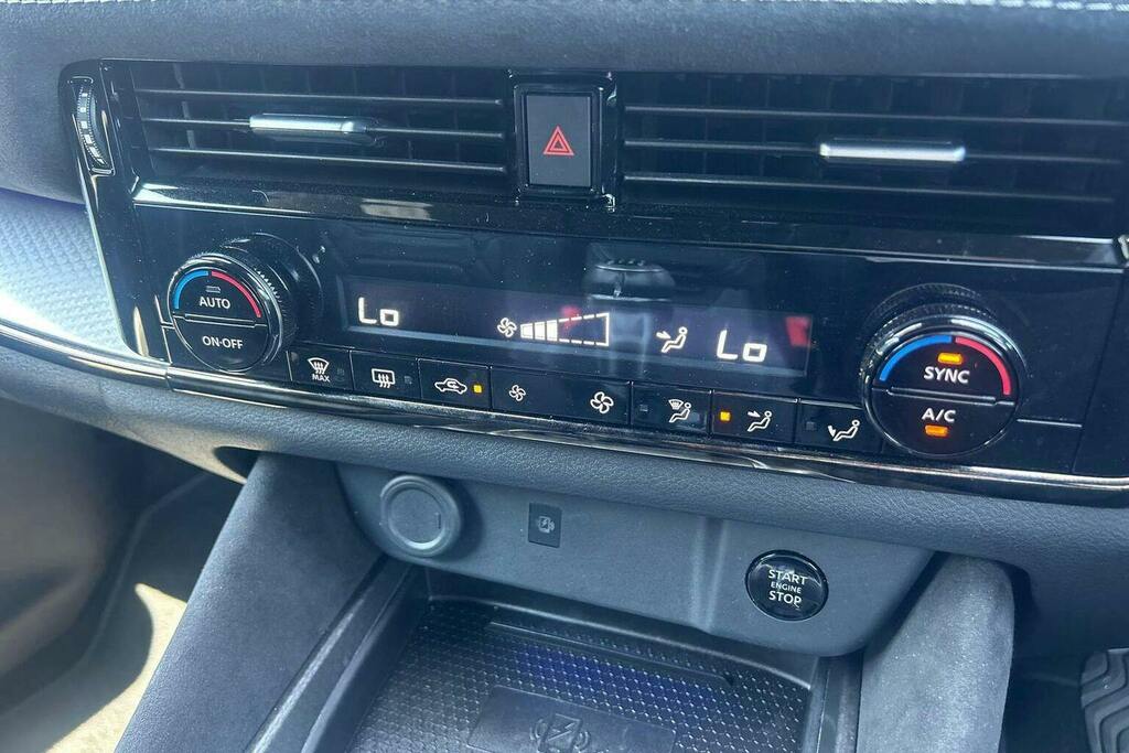 Nissan Qashqai 1.3 Dig T Mhev N Connecta Suv Hybrid Xt Black #33
