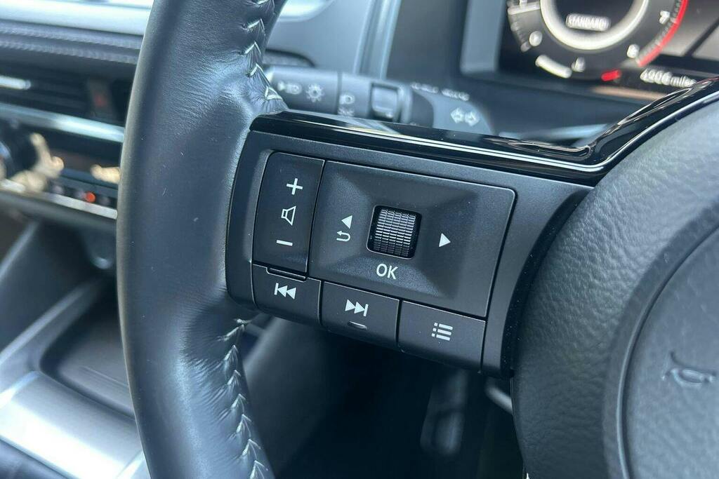 Nissan Qashqai 1.3 Dig T Mhev N Connecta Suv Hybrid Xt Black #35