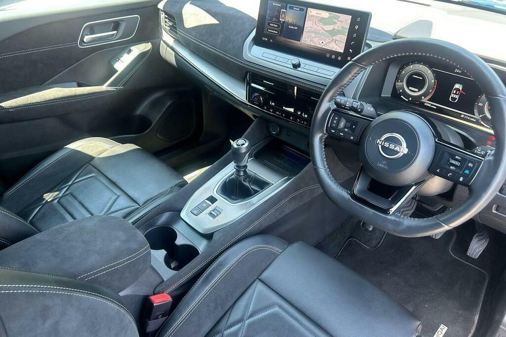 Nissan Qashqai 1.3 Dig T Mhev N Connecta Suv Hybrid Xt Black #10