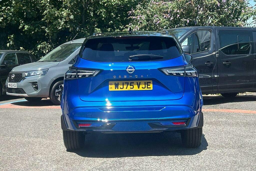 Nissan Qashqai 1.3 Dig T Mhev N Design Suv Hybrid Manu Blue #4
