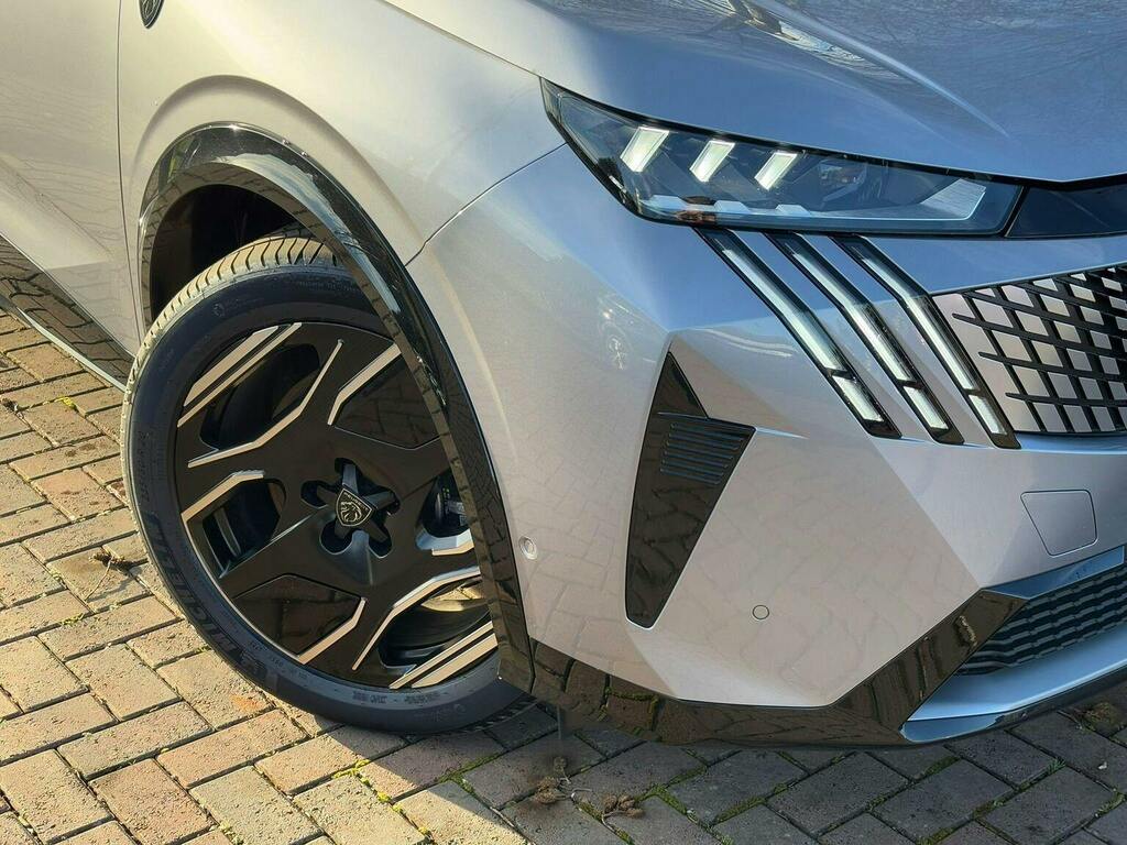 Peugeot 5008 73Kwh Gt Suv Grey #2