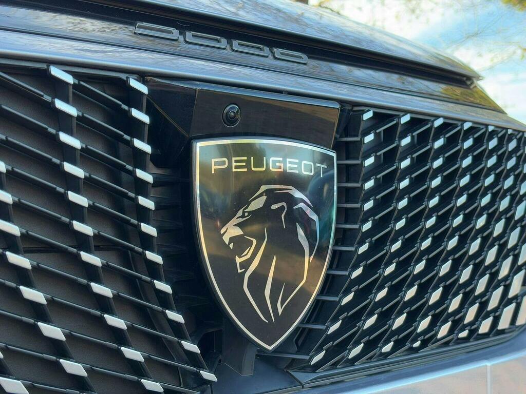 Peugeot 5008 73Kwh Gt Suv Grey #3