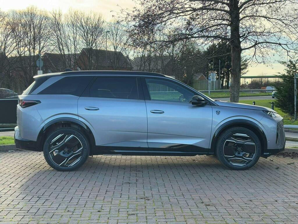 Peugeot 5008 73Kwh Gt Suv Grey #6