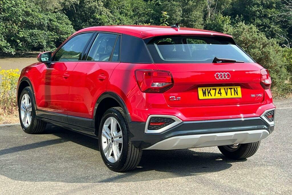 Audi Q2 1.5 Tfsi Cod 35 Sport Suv S Tronic Red #5