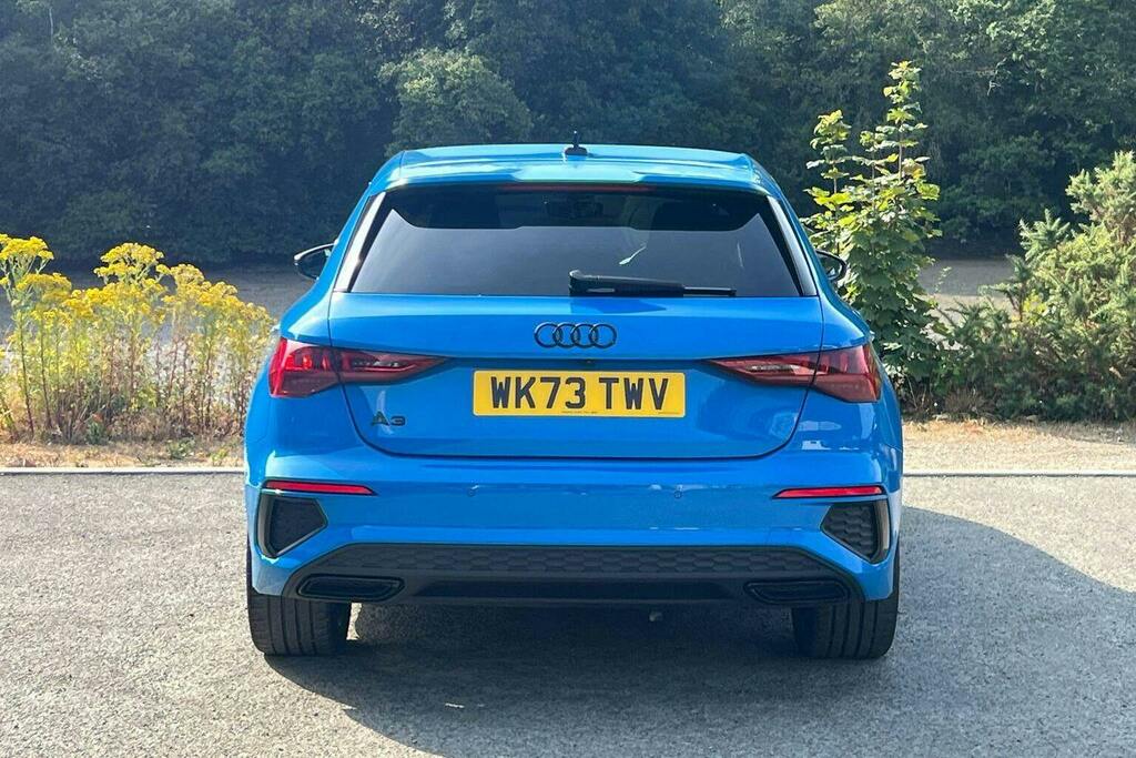 Audi A3 2.0 Tdi 35 Black Edition Sportback S Tr WK73TWV Blue #4
