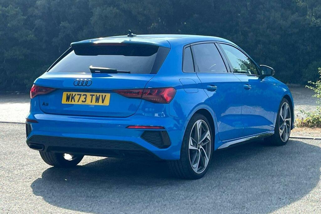 Audi A3 2.0 Tdi 35 Black Edition Sportback S Tr WK73TWV Blue #3
